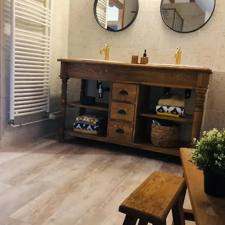 Nocleg ze śniadaniem La Maison D'ange 3*